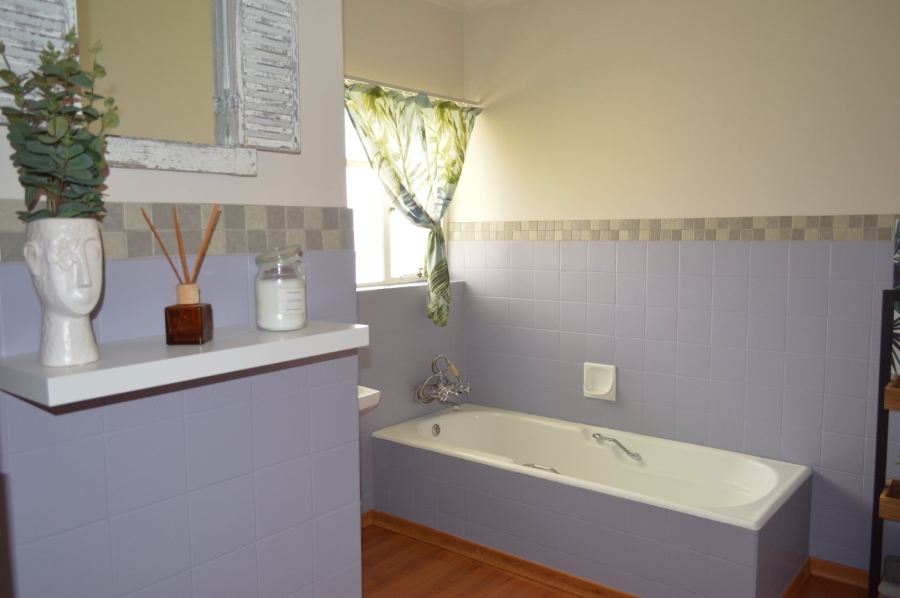 4 Bedroom Property for Sale in Stilfontein Ext 4 North West